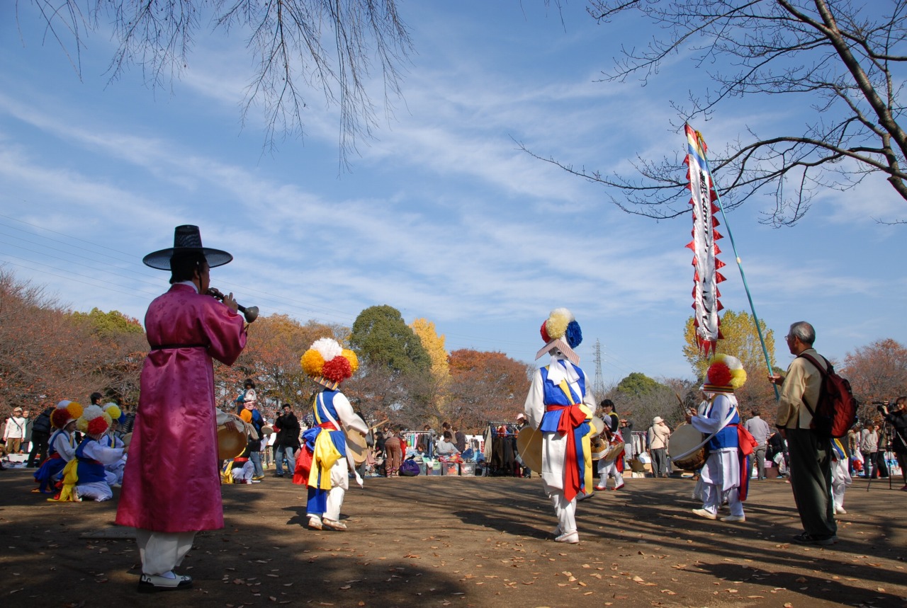 11/28 府中で「第12回朝鮮文化とふれあうつどい＆フリーマーケット」 二丁目で働く社長の日記
