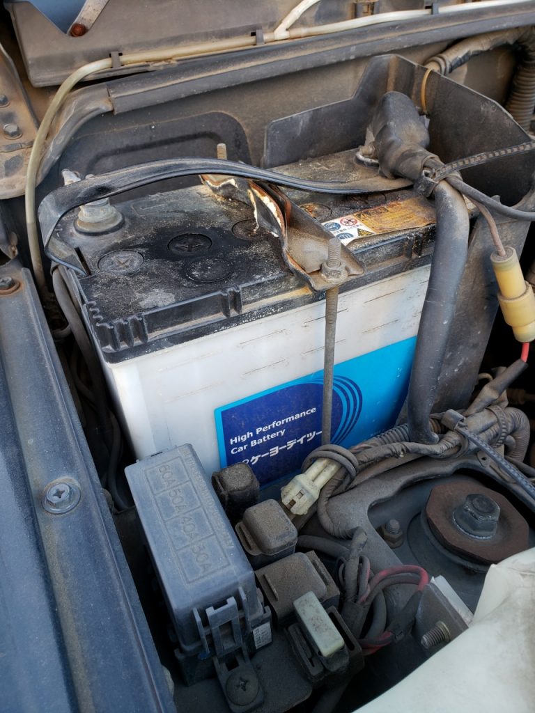 12 31 バッテリーを交換したけど出先で自動車のエンジンかからず Jafを依頼 二丁目で働く社長の日記